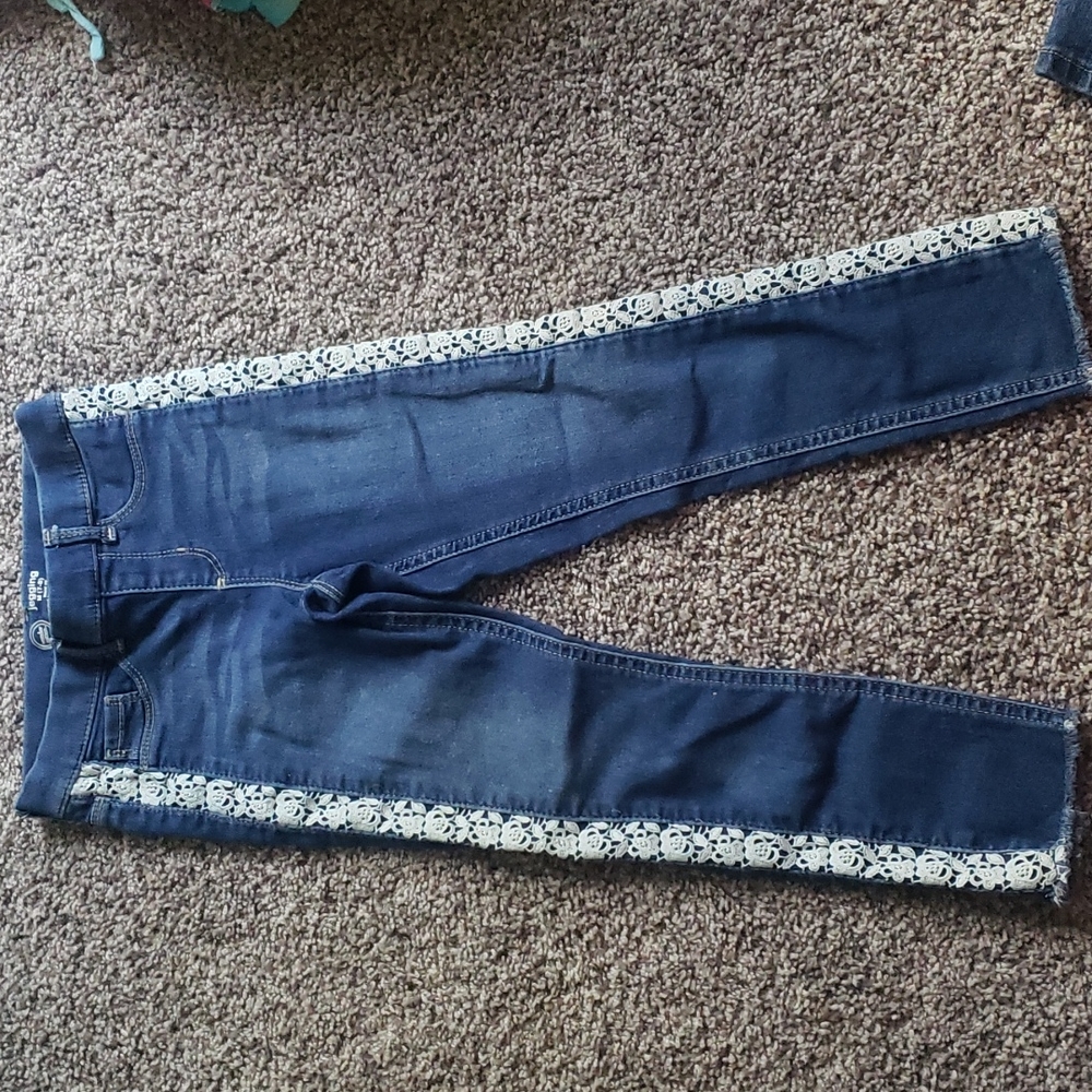 Wonder Nation jegging. They are size 7/8.